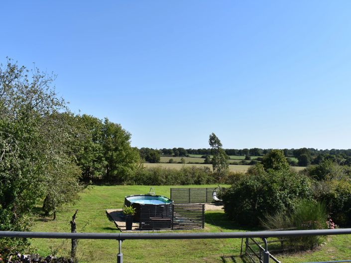 Image No.2-4 Bed House for sale