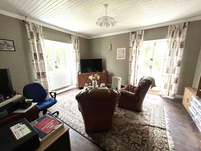 Image No.4-5 Bed Village House for sale