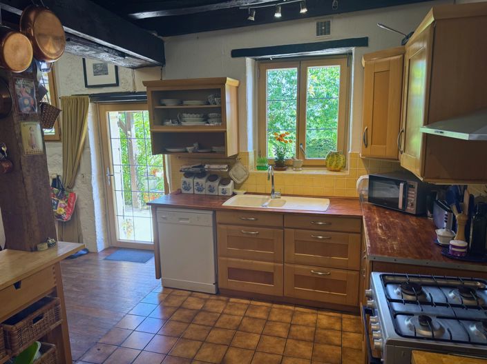 Image No.3-3 Bed Village House for sale