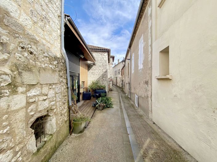 Image No.7-2 Bed Village House for sale