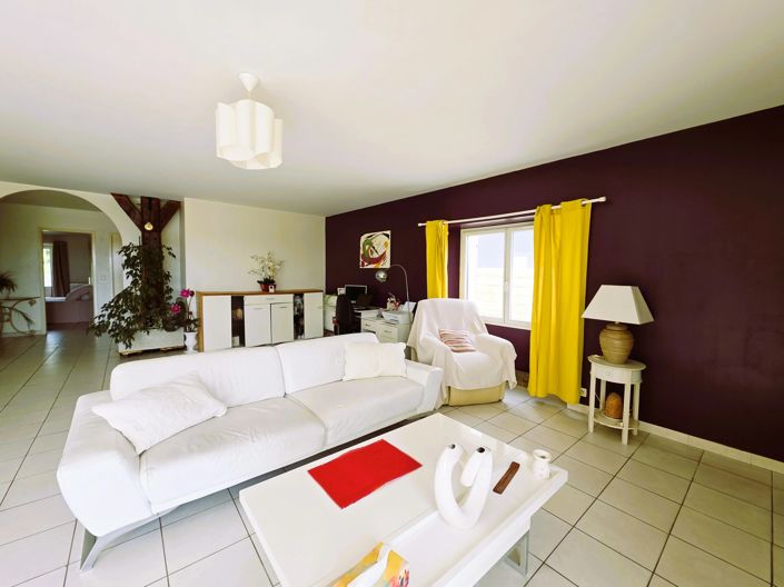 Image No.4-3 Bed House for sale