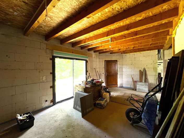 Image No.14-3 Bed House for sale
