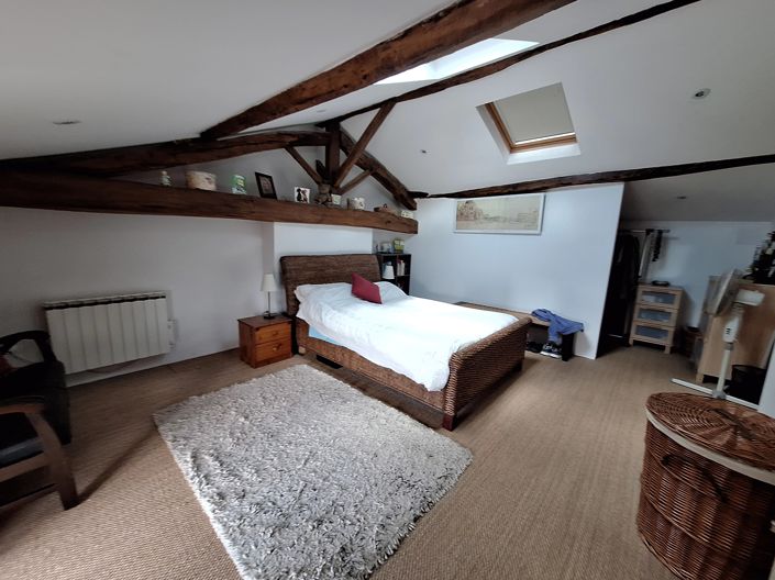 Image No.12-3 Bed House for sale