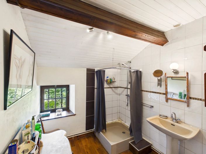 Image No.13-7 Bed House for sale