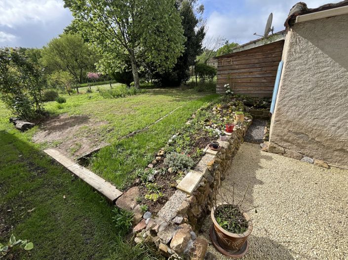 Image No.2-5 Bed House for sale