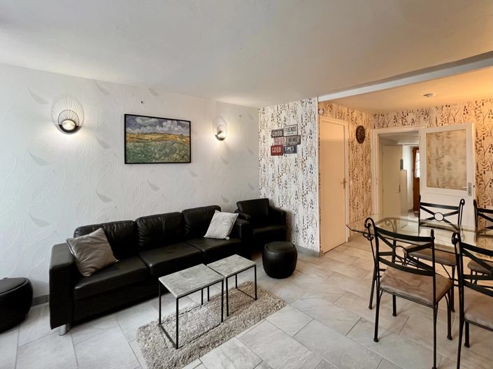Image No.6-2 Bed Village House for sale