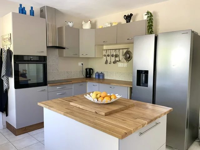 Image No.4-3 Bed House for sale