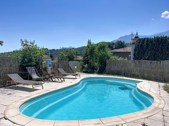 Image No.3-7 Bed Village House for sale