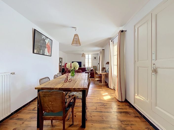 Image No.7-7 Bed Village House for sale