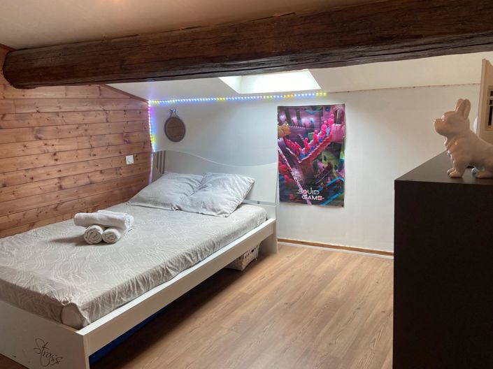 Image No.11-4 Bed House for sale