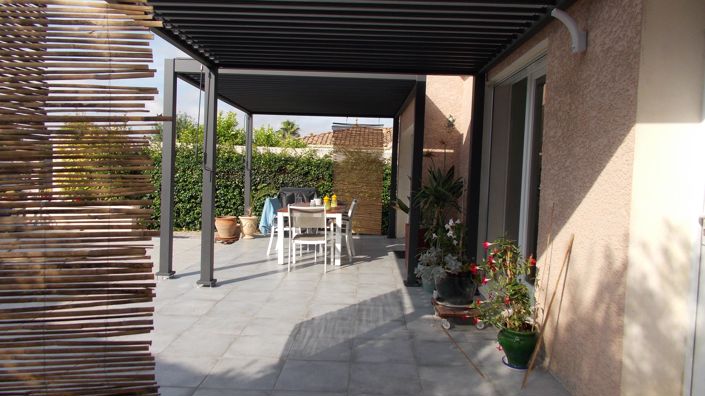 Image No.8-4 Bed House for sale