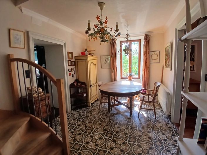 Image No.5-3 Bed House for sale