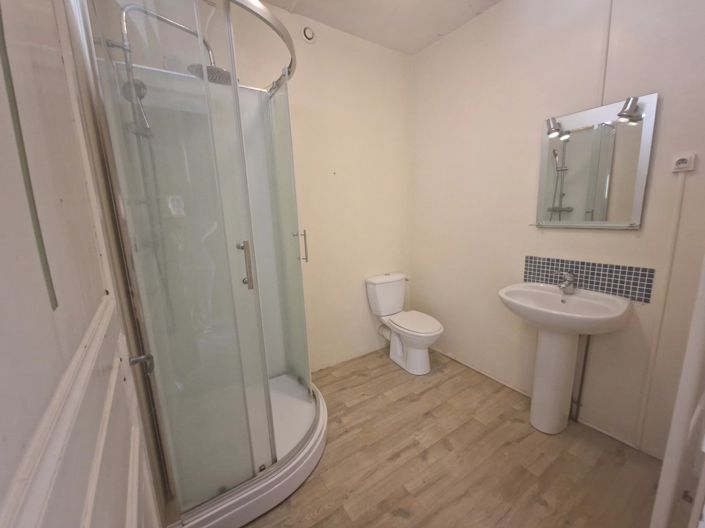Image No.7-4 Bed Village House for sale