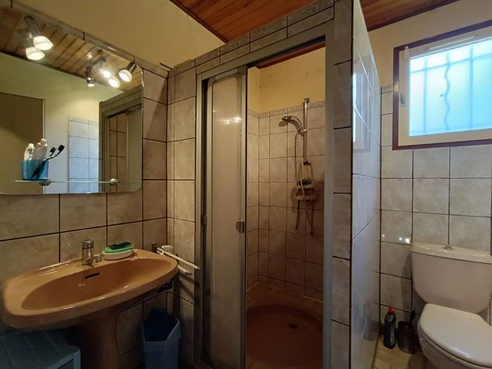 Image No.13-5 Bed House for sale