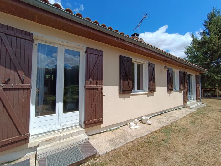 Image No.2-5 Bed House for sale