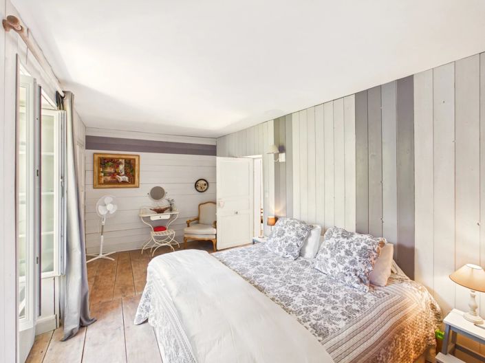 Image No.15-4 Bed House for sale