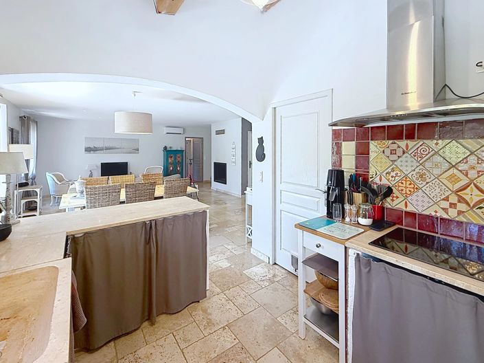 Image No.13-4 Bed House for sale