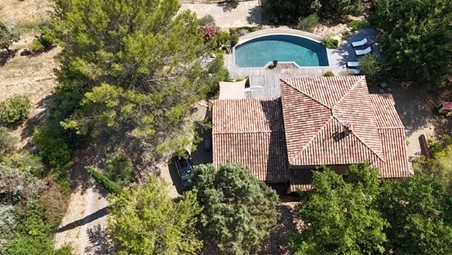 Image No.2-4 Bed House for sale