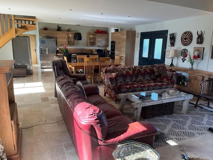 Image No.5-3 Bed House for sale