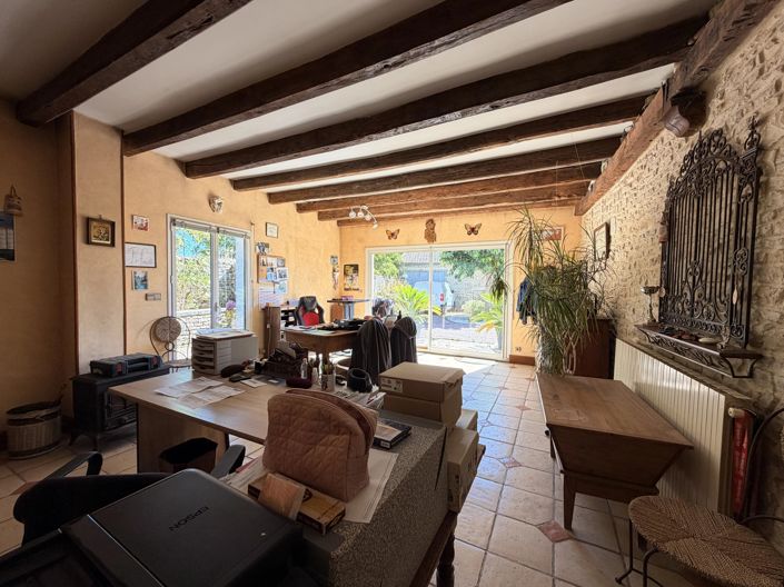 Image No.6-4 Bed House for sale