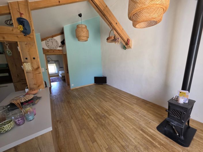 Image No.7-5 Bed House for sale