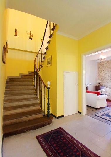 Image No.13-6 Bed House for sale