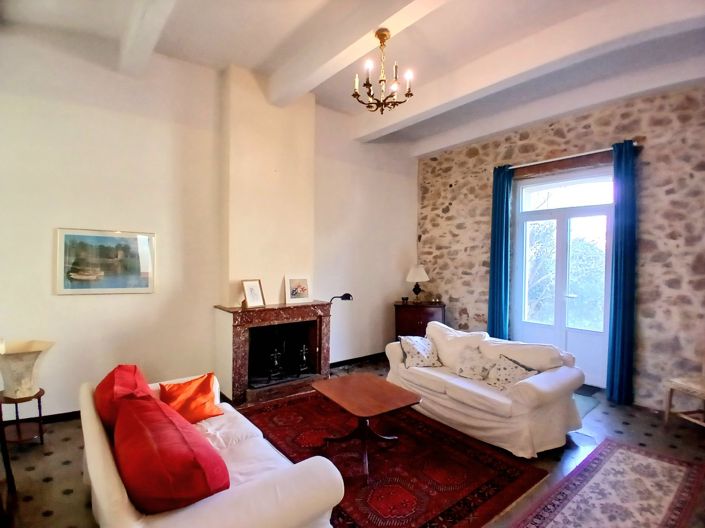 Image No.4-6 Bed House for sale