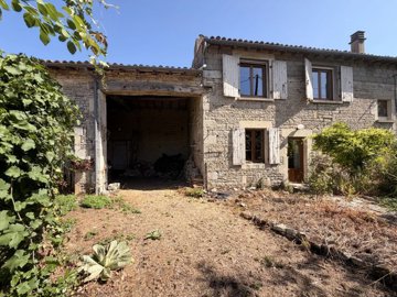 1 - Paizay-Naudouin-Embourie, House