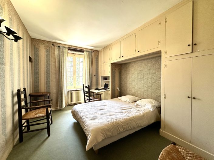 Image No.8-4 Bed House for sale