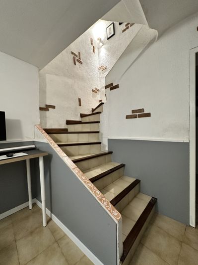 Image No.11-3 Bed House for sale