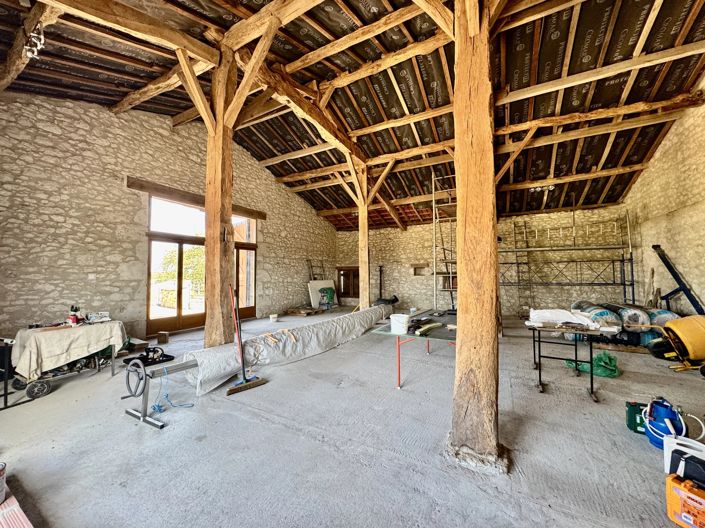 Image No.3-4 Bed House for sale