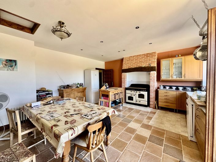 Image No.7-4 Bed House for sale