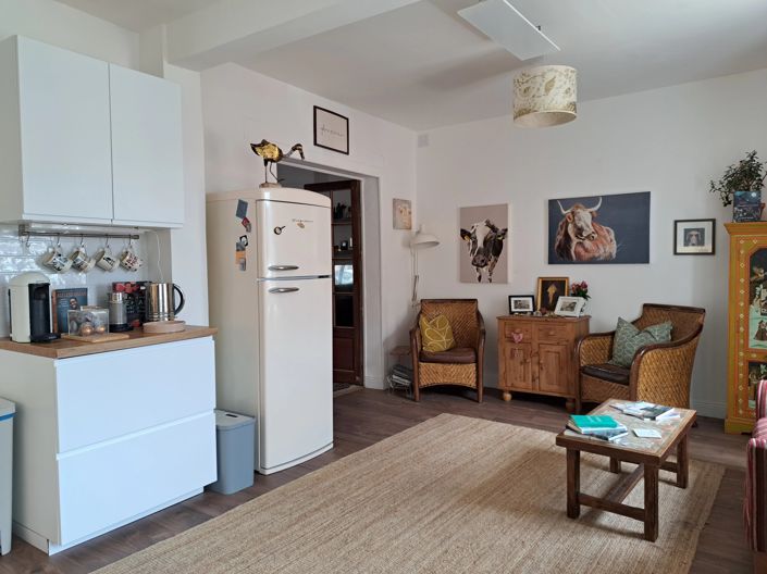 Image No.4-4 Bed Village House for sale