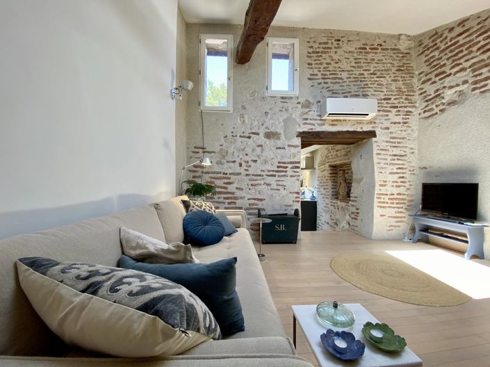 Image No.8-3 Bed Village House for sale