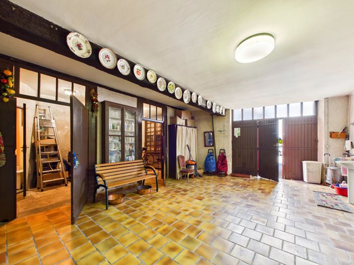 Image No.7-8 Bed Village House for sale