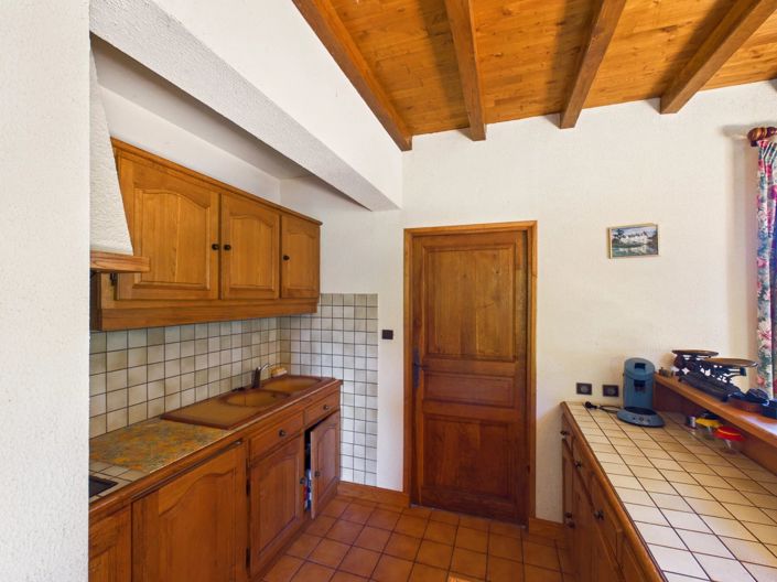 Image No.4-3 Bed Village House for sale
