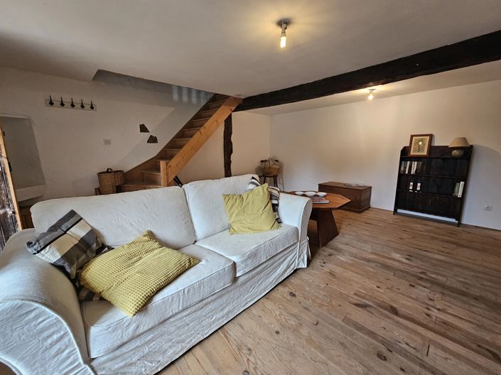 Image No.10-1 Bed Village House for sale