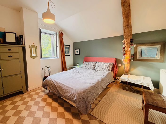 Image No.12-4 Bed House for sale