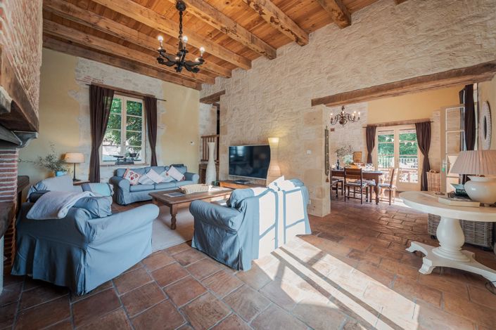 Image No.3-3 Bed House for sale