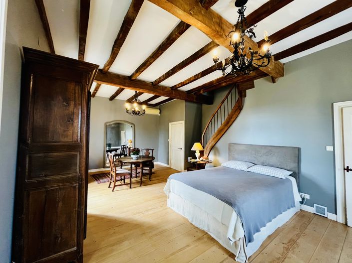 Image No.10-3 Bed Village House for sale