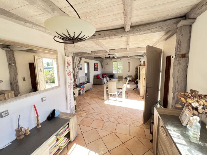 Image No.3-5 Bed House for sale