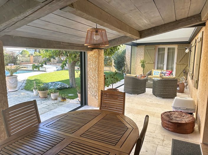 Image No.3-4 Bed House for sale