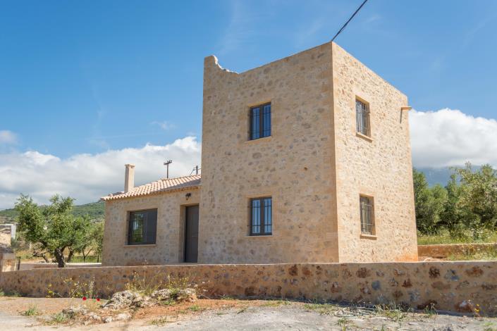 Image No.2-2 Bed House for sale