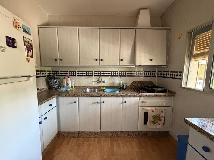 Image No.15-4 Bed Property for sale