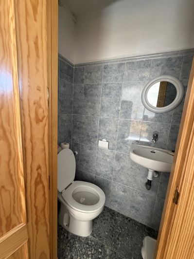 Image No.32-4 Bed Property for sale