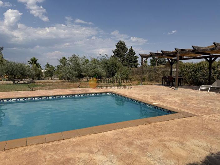 Image No.33-3 Bed Property for sale
