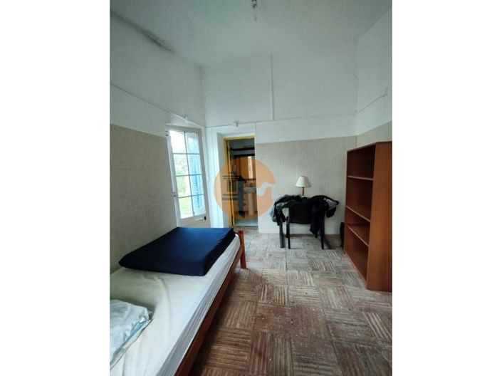 Image No.41-4 Bed House for sale