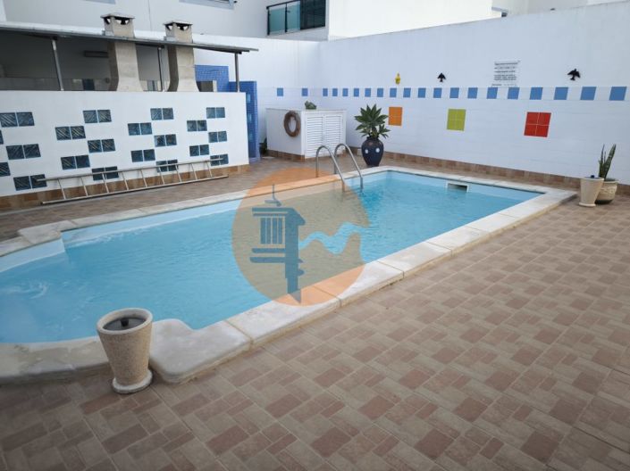 Image No.16-12 Bed Property for sale