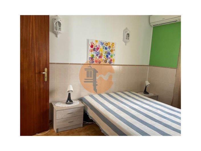 Image No.32-12 Bed House for sale