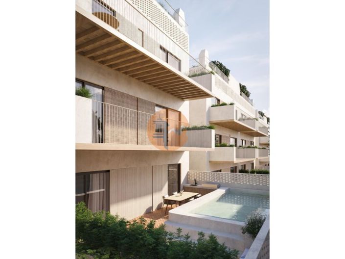 Image No.20-3 Bed Apartment for sale